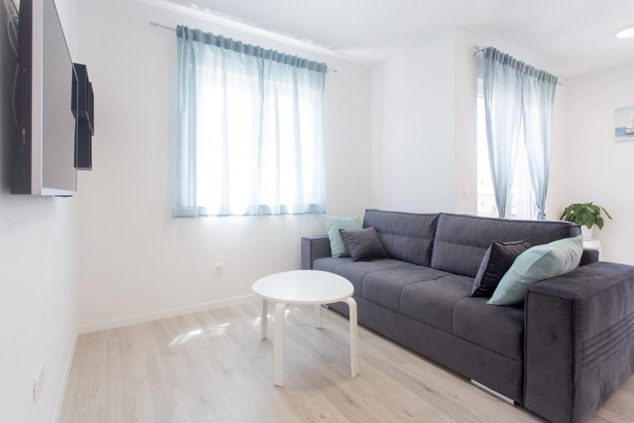 Delminium Apartment Kastela Exterior photo