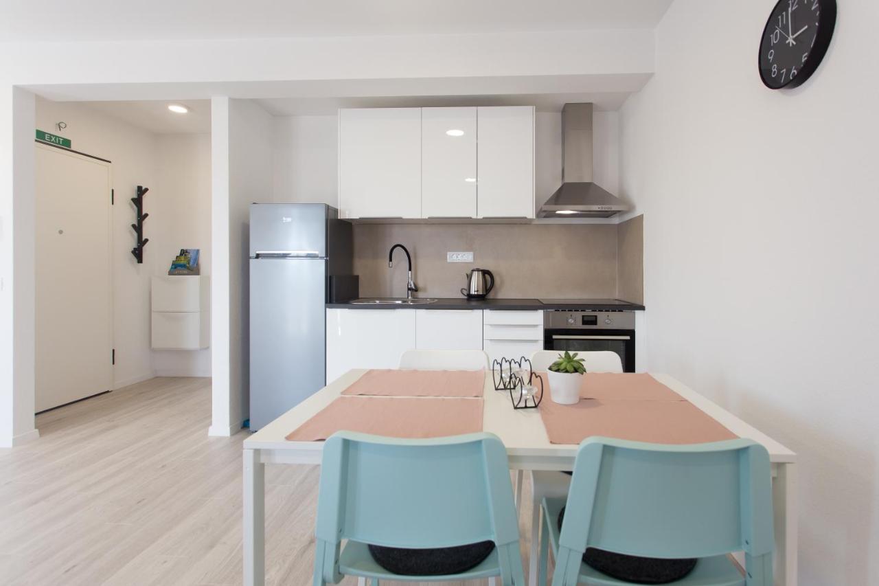 Delminium Apartment Kastela Exterior photo