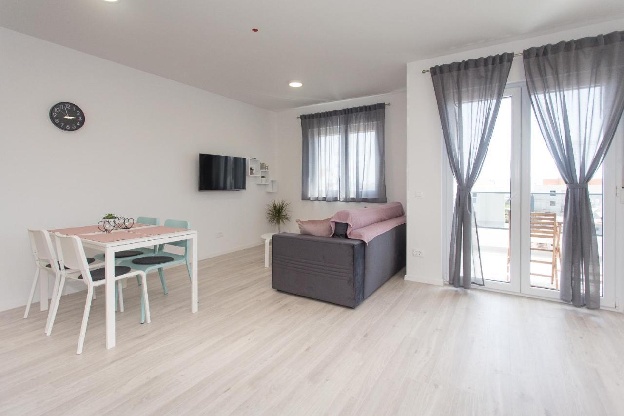 Delminium Apartment Kastela Exterior photo